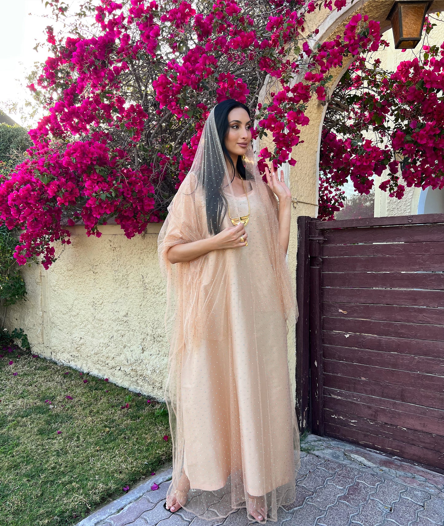 Nude Thwab